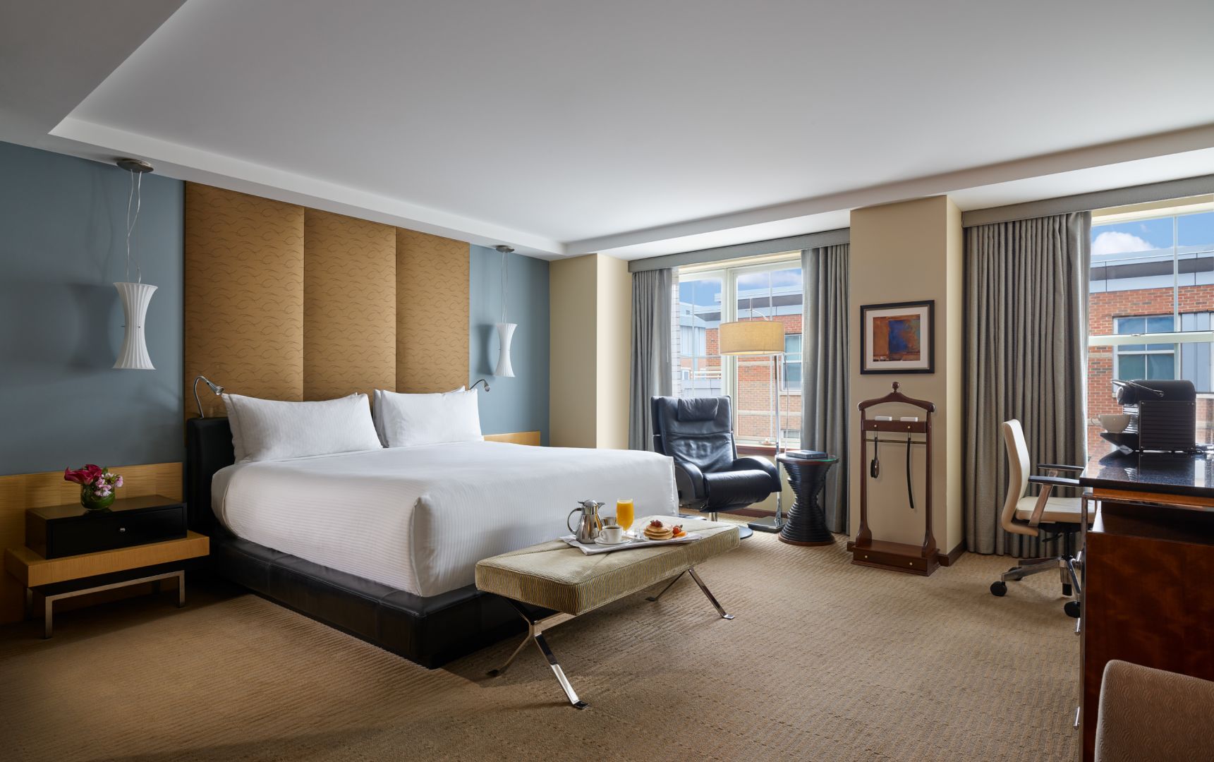 battery wharf hotel room